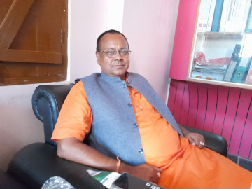 भौतिकमन्त्री यादवलाई कार्यवाहक मुख्यमन्त्रीको जिम्मेवारी  